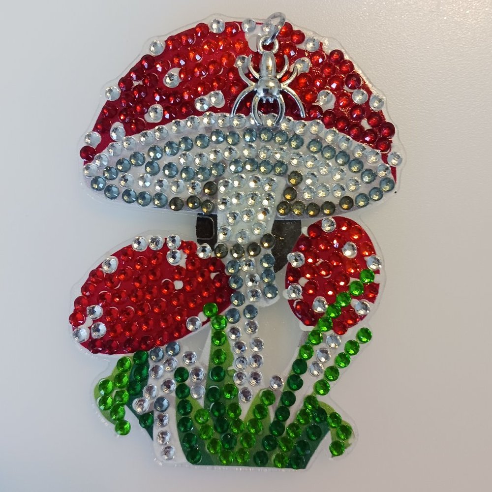 Magnet mushroom spider charm